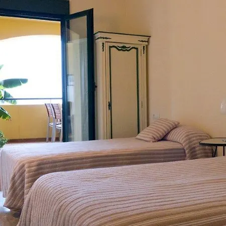 Apartment Naranjos Mar.