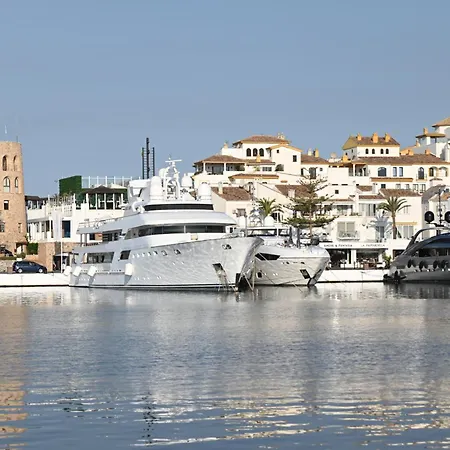 Naranjos Mar. * Marbella