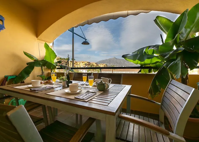 Naranjos Mar. Marbella